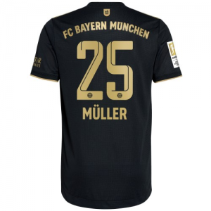 FC Bayern München Thomas Müller 25 Bortedrakter 2021-22 – Kortermet